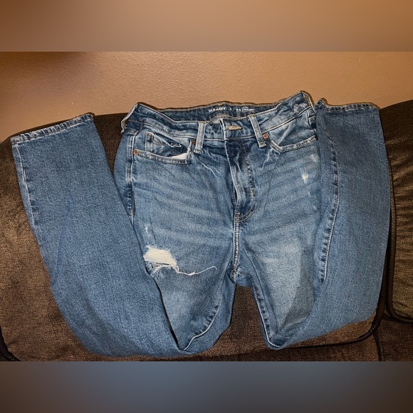 Old Navy High Rise OG Straight Secret Smooth Pocket Distressed women size 6 jean - Picture 2 of 5